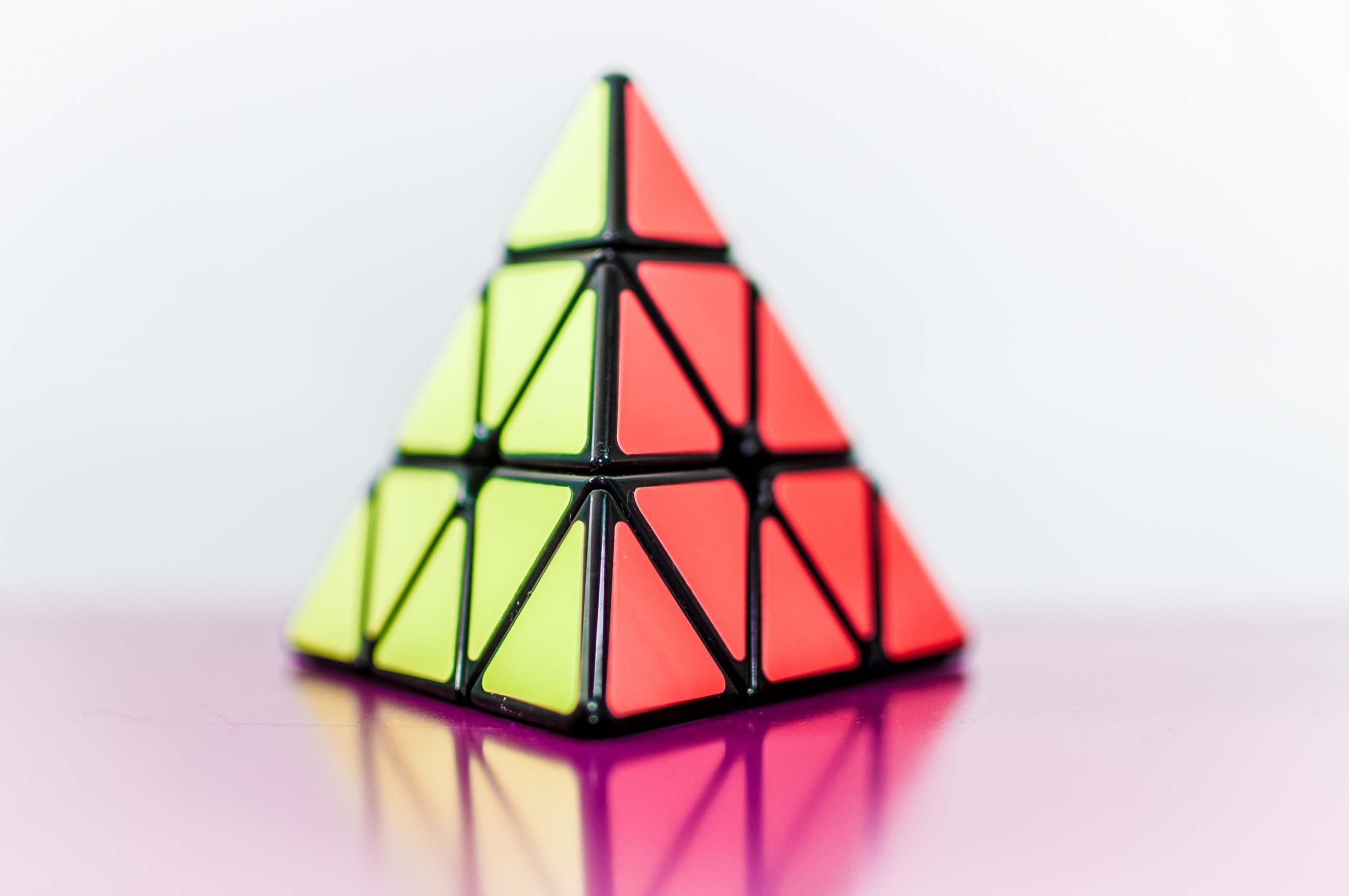 ShengShou Aurora Pyraminx