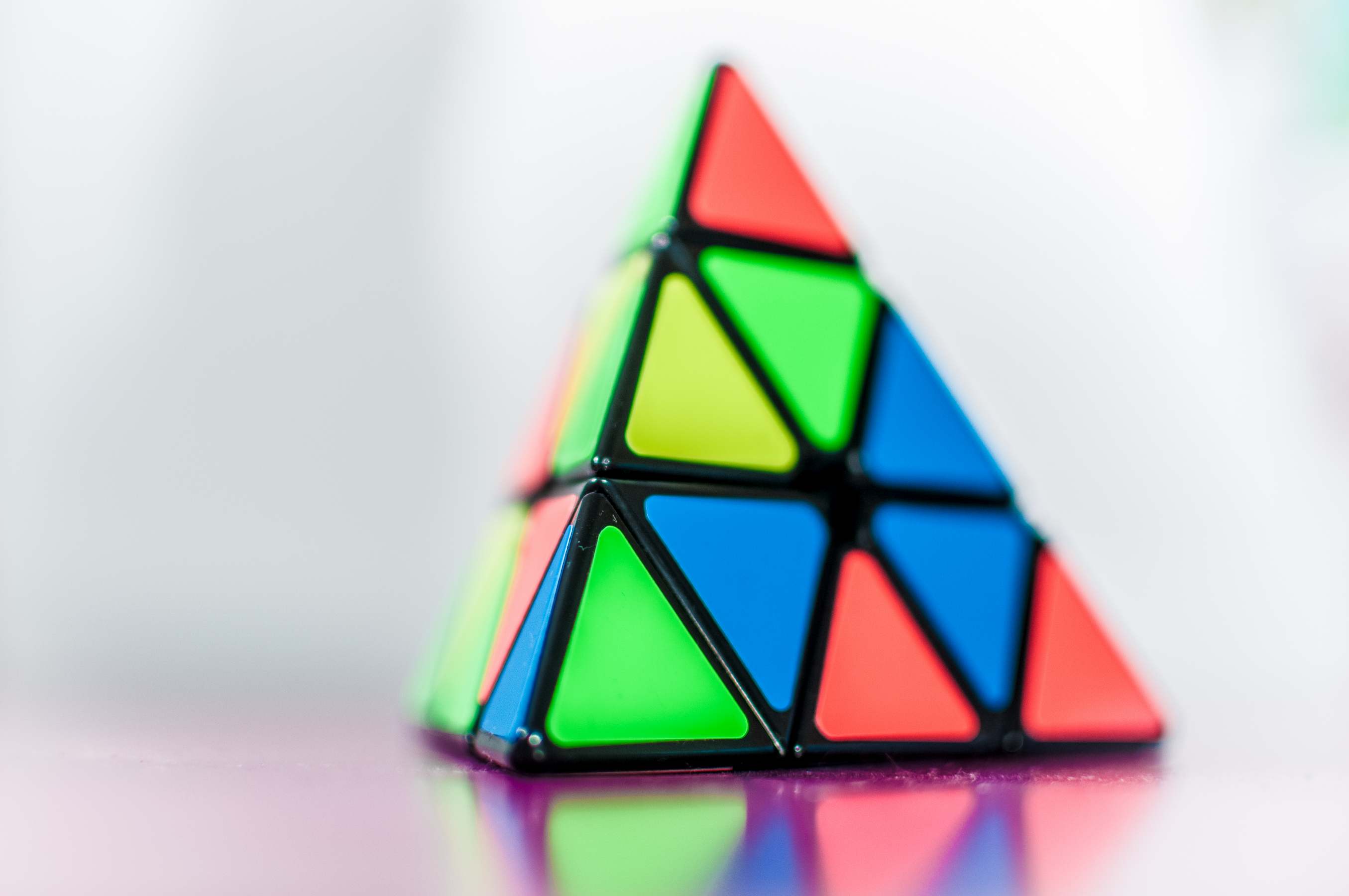 ShengShou Aurora Pyraminx