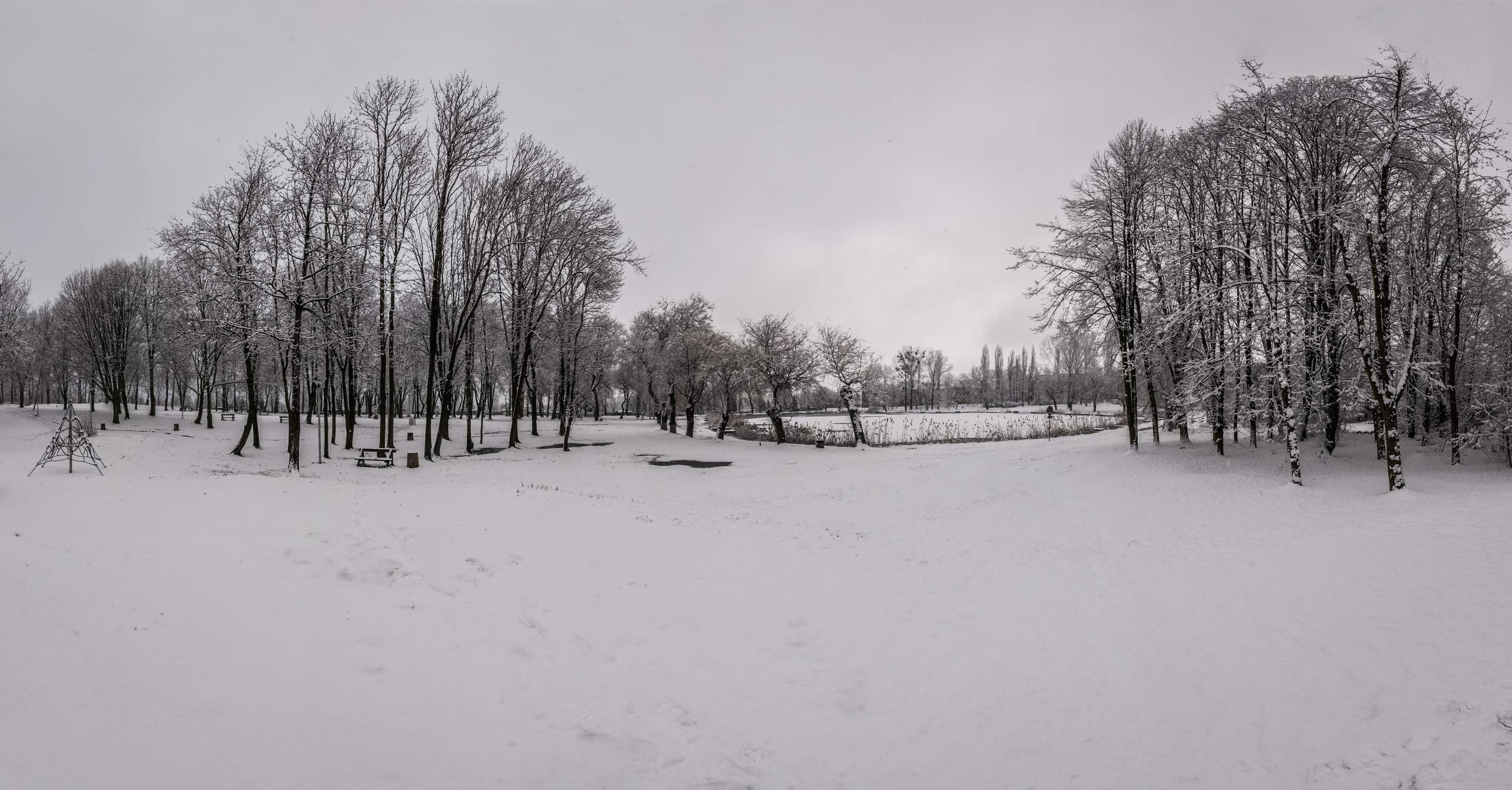 Park Amendy w Łagiewnikach śląskich.