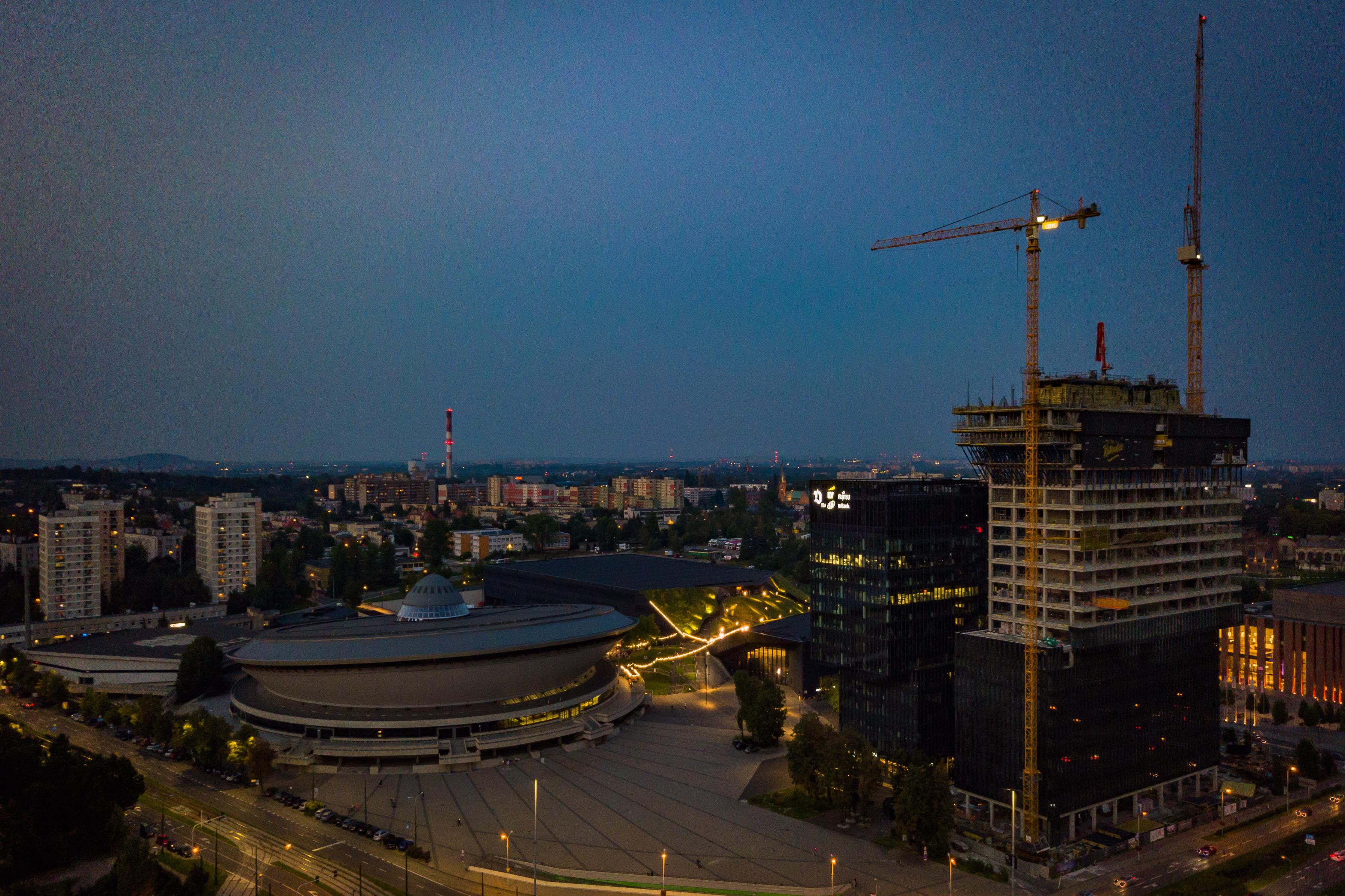 Wieczór w Katowicach.